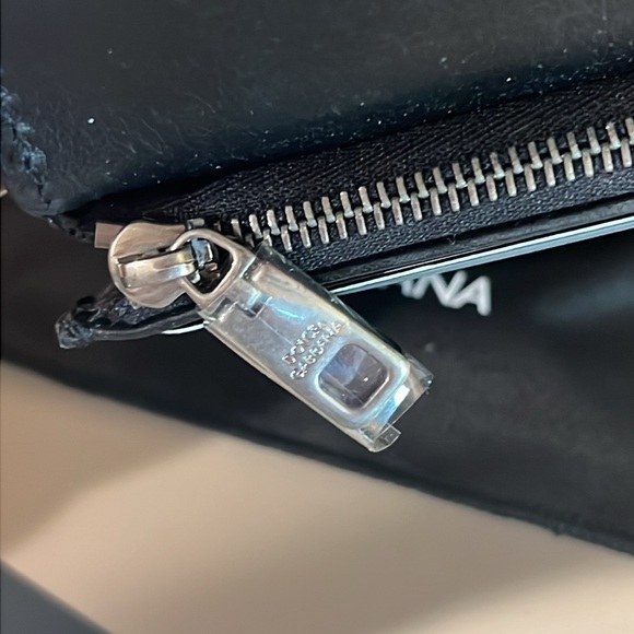 NEW DOLCE GABBANA D&G BLACK LEATHER CARD Crossbody Strap Wallet Shoulder Bag - Picture 9 of 13